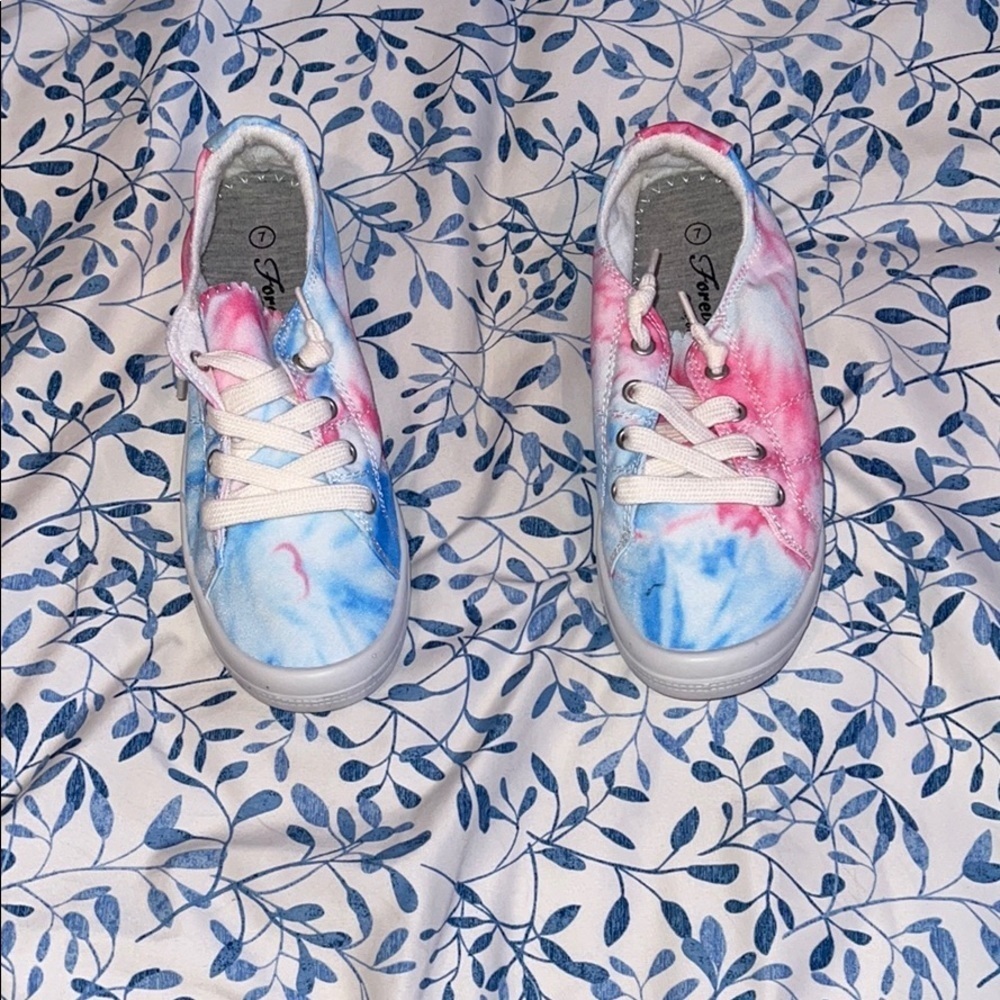 7 Tie dyed blue white and pink shoes
